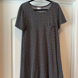 LuLaRoe Carly
